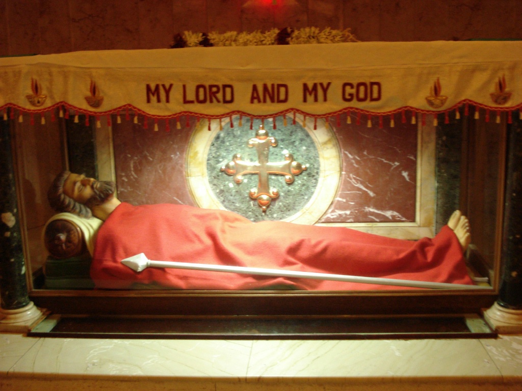 22  Chennai St. Thomas  buried here (model shown).jpg